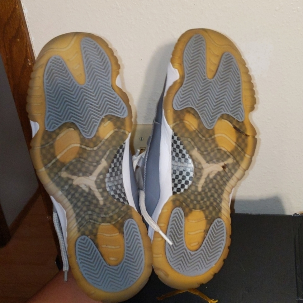 Cool grey 11 (size 10)